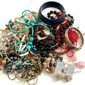 Craft Flawed Lot Jewelry Bag 1.9 lbs Bag #25